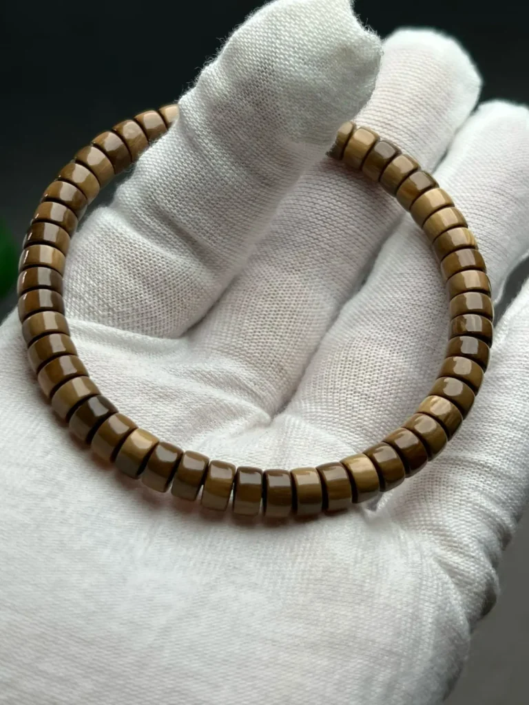 Mammoth ivory 12